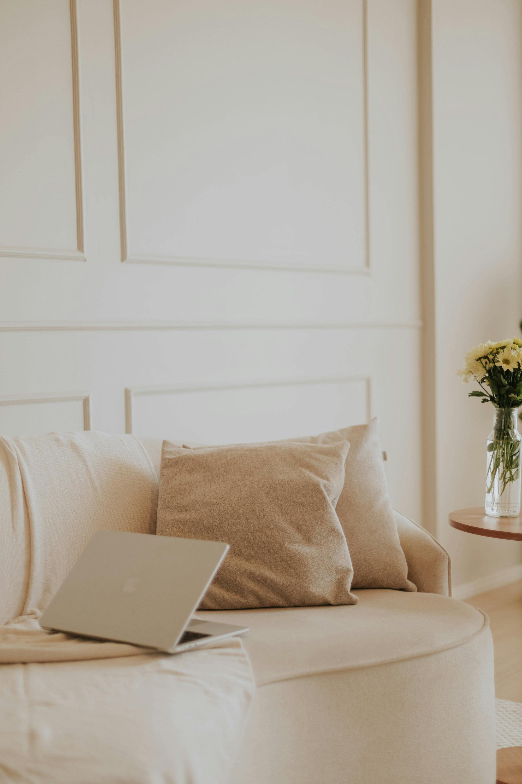 The Pressure to Have a ‘Cozy Aesthetic’ Is Exhausting