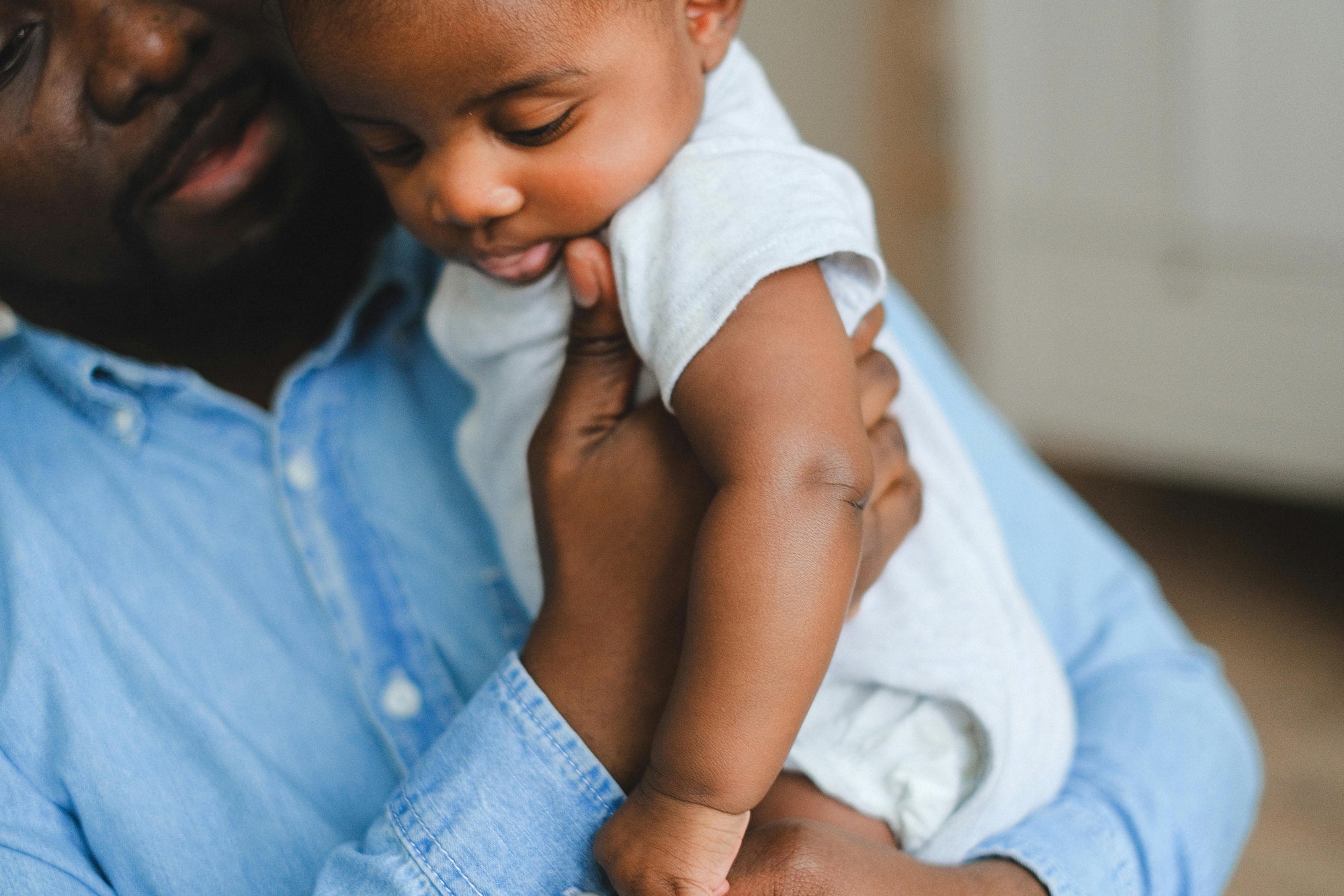 Gift Guide for Postpartum Parents That Support Their Emotional Wellbeing
